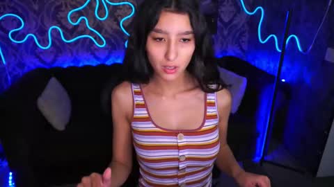 SweetMoco online show from January 2025 08:04:01 AM