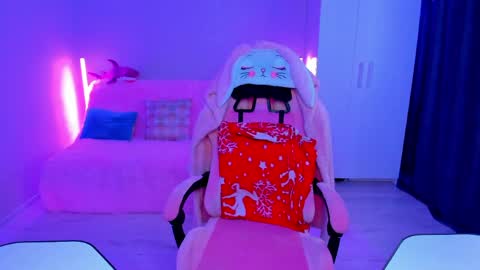 Betty online show from May 2026 05:02:02 AM