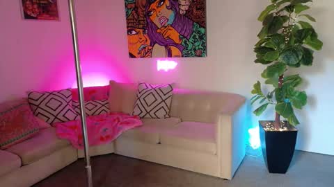 Rockhard Cockstar N Roxynyes online show from October 2025 11:18:01 PM