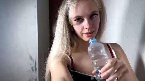 Snapshot of chayashortle chatting on October 2025 03:53:01 PM Milissa online show from October 2025 03:53:01 PM
