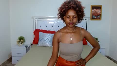 Cheyenne online show from November 2025 05:06:01 AM