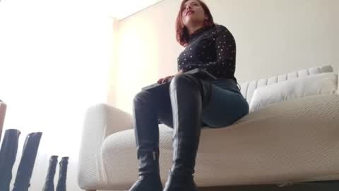 Regina Phalange online show from February 2026 03:10:01 PM