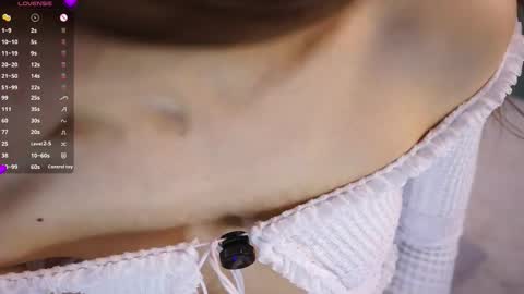 Lia online show from February 2026 05:19:01 PM