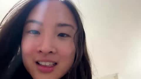 Snapshot of chellybear101 chatting on February 2025 12:49:02 AM chellybear101 online show from February 2025 12:49:02 AM