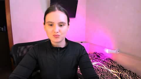 Snapshot of chelsyluxex chatting on August 2026 10:18:01 AM Chelsy Luxe online show from August 2026 10:18:01 AM