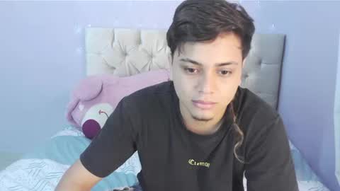 Snapshot of chemistry_live_xcam chatting on August 2026 06:32:01 PM chemistry_live_xcam online show from August 2026 06:32:01 PM