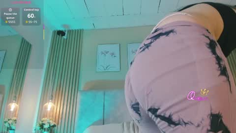 cherlyn_1 online show from April 2026 02:28:01 PM