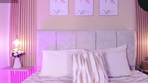 cherlyn_1 online show from May 2026 01:28:01 PM
