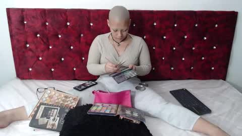 Cherry online show from September 2025 12:39:01 PM