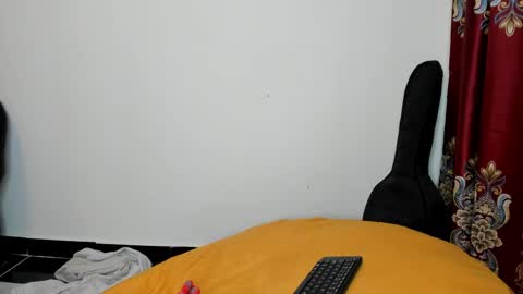 Snapshot of cherry_falls chatting on May 2026 07:32:02 PM cherry_falls online show from May 2026 07:32:02 PM