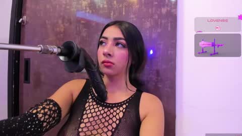 Snapshot of cherry_skinny_ chatting on April 2026 03:53:02 AM ANNY online show from April 2026 03:53:02 AM