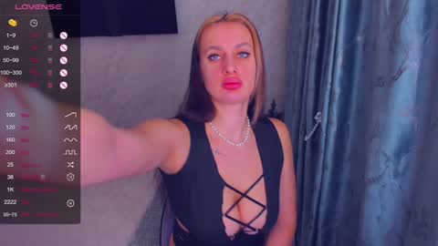 Snapshot of cherry_starrr chatting on January 2025 05:51:02 AM cherry_starrr online show from January 2025 05:51:02 AM