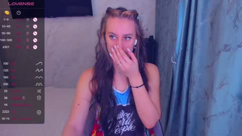 Snapshot of cherry_starrr chatting on January 2025 08:20:02 AM cherry_starrr online show from January 2025 08:20:02 AM