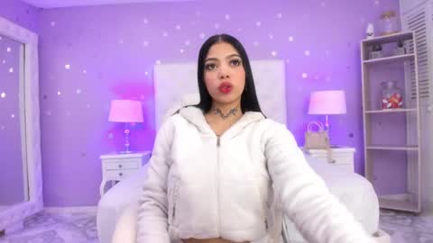 Sussan Cherry  online show from February 2025 06:06:01 AM