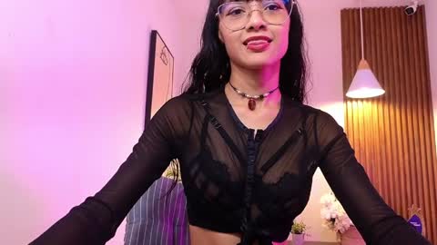Snapshot of cherry_vixen_ chatting on June 2026 06:12:01 PM Sery online show from June 2026 06:12:01 PM