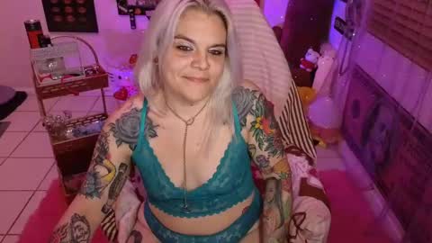 CherryBombBomb online show from February 2025 07:48:01 AM