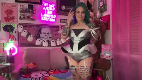 CherryBombBomb online show from October 2025 06:52:02 AM