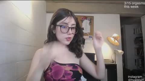 Sarah Prez online show from February 2026 12:06:01 AM