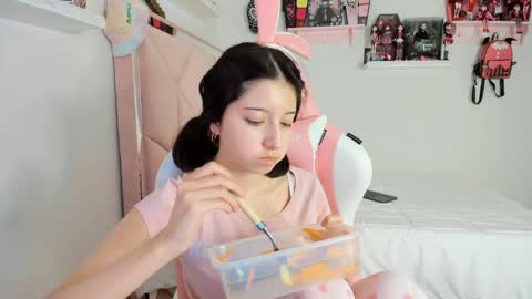 Snapshot of cherrymafer666 chatting on January 2025 03:37:01 AM cherrycute666 online show from January 2025 03:37:01 AM