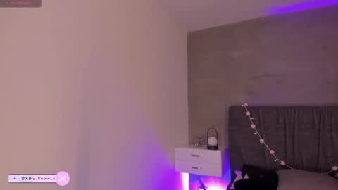 Cherry online show from September 2025 04:12:01 AM