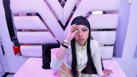 cherrysweetl_ online show from May 2026 12:36:02 PM