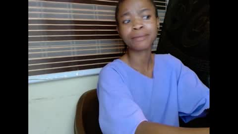 Snapshot of cherryxpussy chatting on February 2025 06:09:01 AM cherryxpussy online show from February 2025 06:09:01 AM