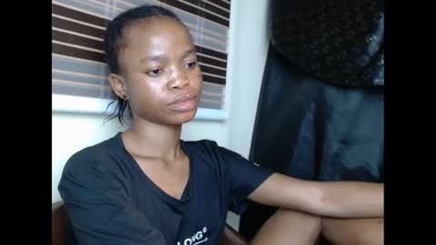 Snapshot of cherryxpussy chatting on February 2025 06:51:02 PM cherryxpussy online show from February 2025 06:51:02 PM