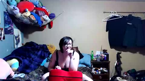 cheshire_wolf online show from November 2025 09:03:02 PM