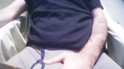 Snapshot of cheslongss chatting on November 2025 10:18:02 AM Ches Long online show from November 2025 10:18:02 AM