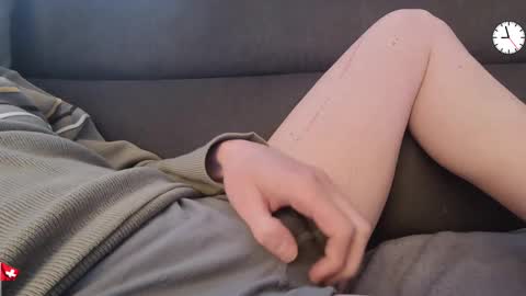 Grey online show from November 2025 07:56:01 AM