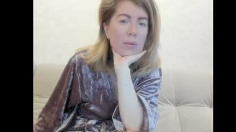 Snapshot of chicafortuna chatting on December 2024 01:51:01 AM NBFG online show from December 2024 01:51:01 AM