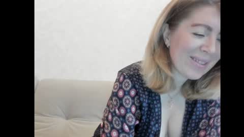 Snapshot of chicafortuna chatting on December 2024 03:25:02 AM NBFG online show from December 2024 03:25:02 AM