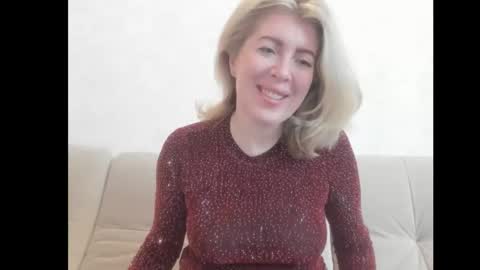 Snapshot of chicafortuna chatting on September 2025 03:49:01 AM NBFG online show from September 2025 03:49:01 AM