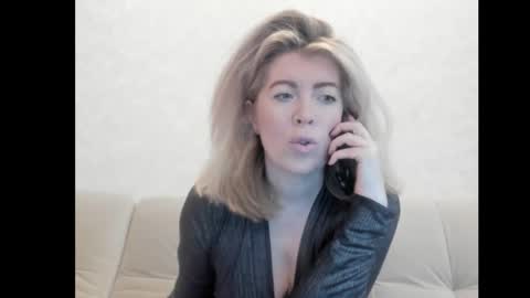 Snapshot of chicafortuna chatting on October 2025 02:42:02 AM NBFG online show from October 2025 02:42:02 AM