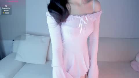Snapshot of chichiko_ chatting on May 2026 08:03:02 PM Akira online show from May 2026 08:03:02 PM