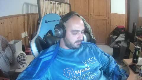 Snapshot of chicomallorca96 chatting on February 2025 06:48:01 PM chicomallorca96 online show from February 2025 06:48:01 PM