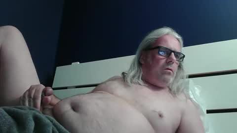 Snapshot of chiguitar chatting on November 2025 09:58:01 PM chiguitar online show from November 2025 09:58:01 PM