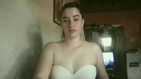 Snapshot of chikitita999 chatting on February 2026 04:25:01 PM chikitita999 online show from February 2026 04:25:01 PM