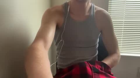 Snapshot of chill_fit_guy chatting on May 2026 03:07:02 PM chill_fit_guy online show from May 2026 03:07:02 PM