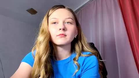 Snapshot of chill_velvet chatting on September 2025 04:42:02 PM Sasha online show from September 2025 04:42:02 PM