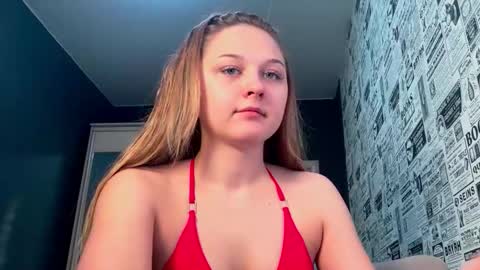 Snapshot of chill_velvet chatting on December 2025 06:30:02 AM Sasha online show from December 2025 06:30:02 AM