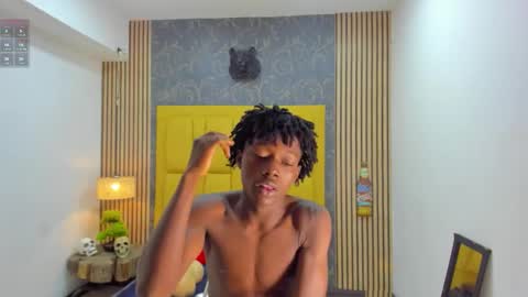 chimi88 online show from December 2025 01:05:02 PM