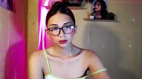 Snapshot of chinitaluxe chatting on June 2026 07:24:01 PM Chinita online show from June 2026 07:24:01 PM