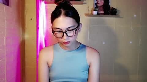 Snapshot of chinitaluxe chatting on June 2026 06:58:01 PM Chinita online show from June 2026 06:58:01 PM