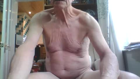 Snapshot of chipper341596 chatting on April 2026 08:07:02 AM chipper341596 online show from April 2026 08:07:02 AM