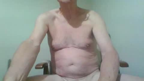 Snapshot of chipper341596 chatting on April 2026 08:33:02 PM chipper341596 online show from April 2026 08:33:02 PM