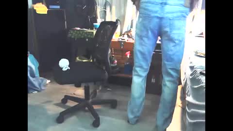 Snapshot of chitwnhustler chatting on May 2026 02:21:02 PM SpunHung online show from May 2026 02:21:02 PM