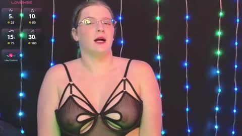 chjecouple online show from January 2026 10:37:02 PM