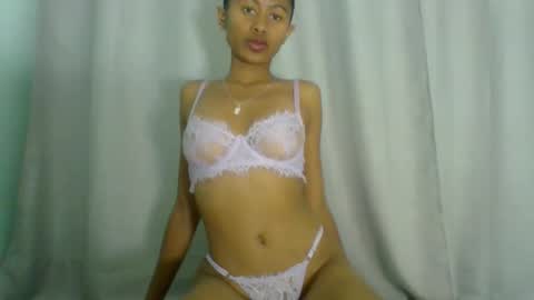 Snapshot of chloe9794 chatting on February 2026 03:32:02 PM chloe9794 online show from February 2026 03:32:02 PM