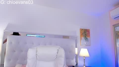 Chloe online show from January 2026 11:34:02 AM